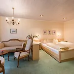 Braeuwirt Hotel Bergheim