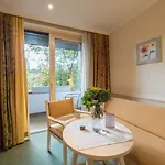 Hotel Braeuwirt Bergheim