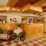 Hotel Braeuwirt Bergheim