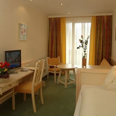 Hotel Bräuwirth Bergheim